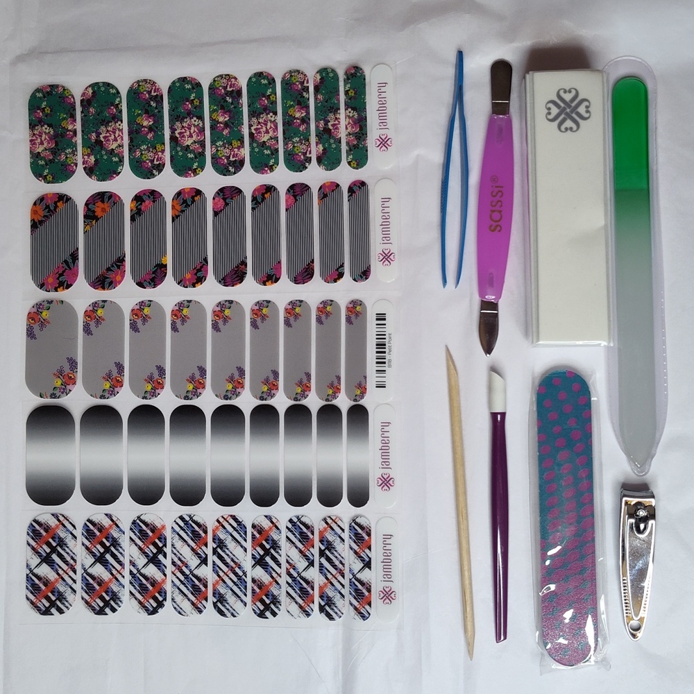 Jamberry Bundle 5 Half Sheets Nail Wraps with 8 Piece Manicure Tool Set